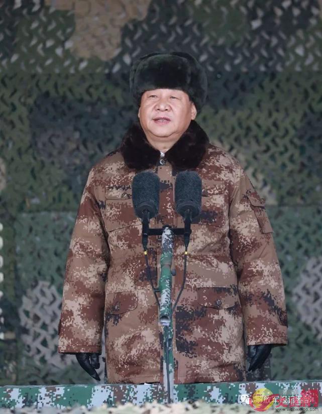 1月3日上午，中央軍委隆重舉行2018年開訓動員大會，中共中央總書記、國家主席、中央軍委主席習近平向全軍發佈訓令。