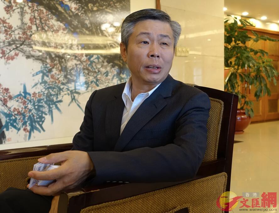 香港上市公司敏華控股董事局主席、全國政協委員黃敏利希望大灣區可為人才提供便利就業環境。