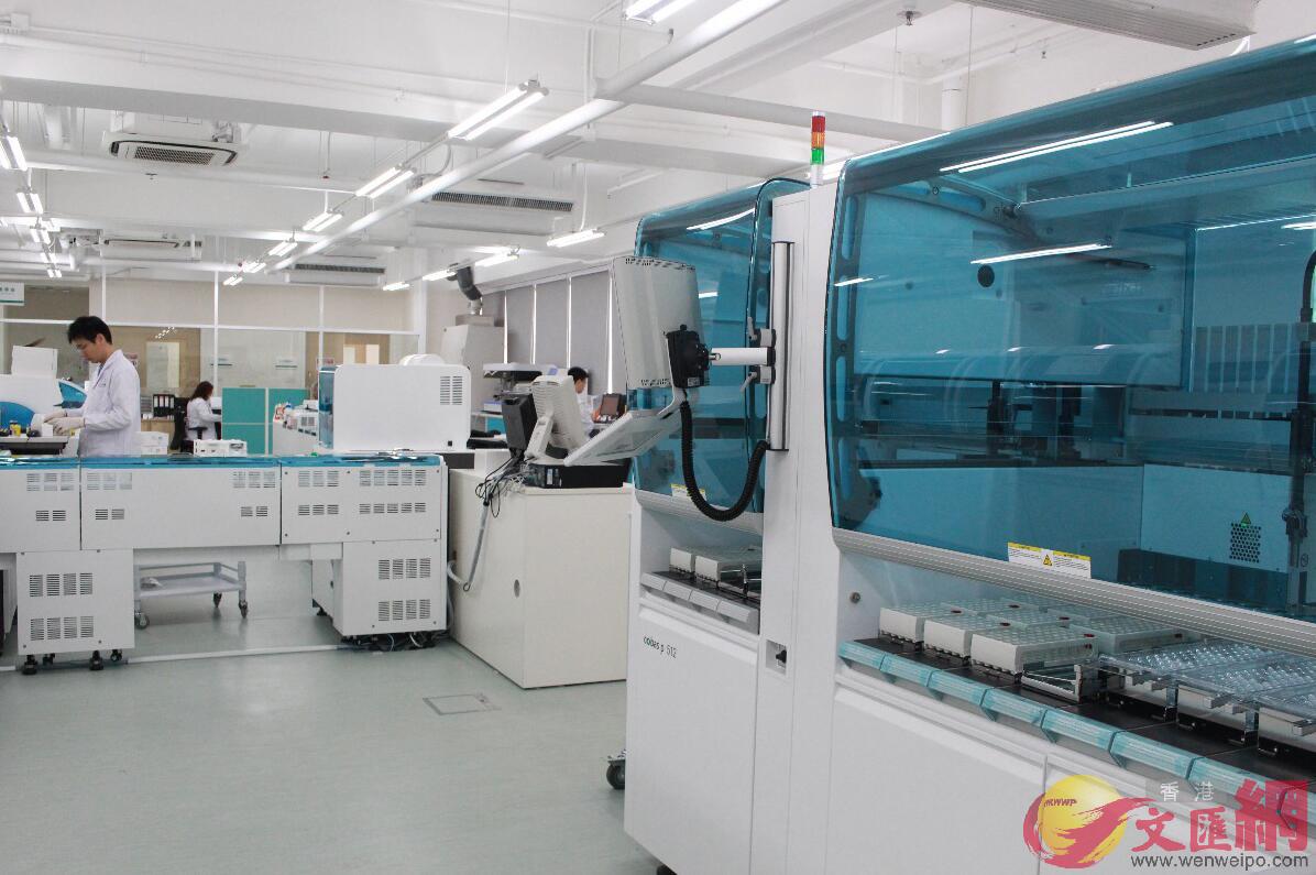 內地第三方醫學檢驗機構在香港建立實驗室，探索高端醫學測試和科研合作。
