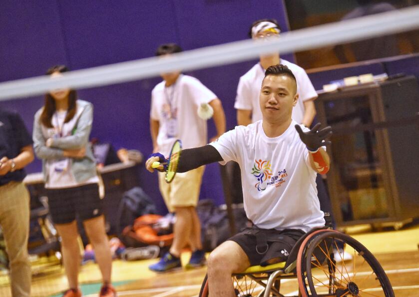 殘疾人士參與體育活動A動作靈活