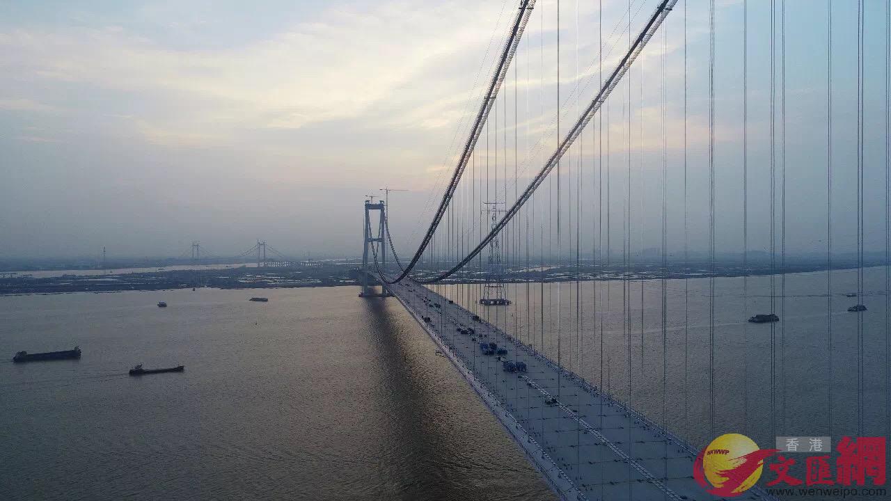 橫跨珠江東西岸的虎門二橋今年要完成投資19億元A明確於明年完工(方俊明 攝)