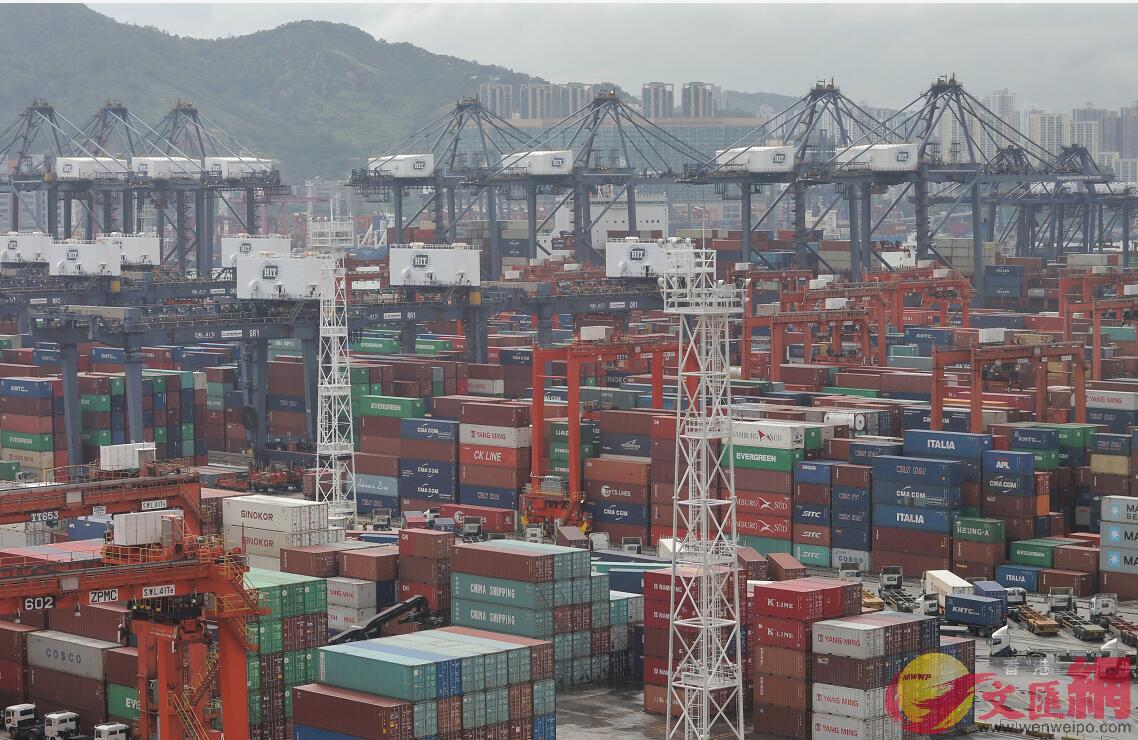 香港7月份整體出口和進口貨值按年升幅約一成(文匯報資料圖片)