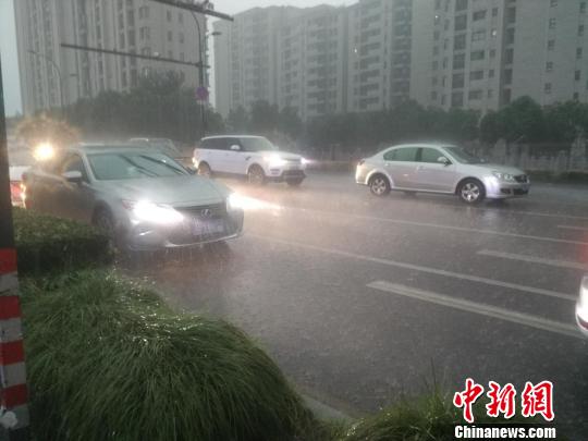 16日的杭州暴雨C