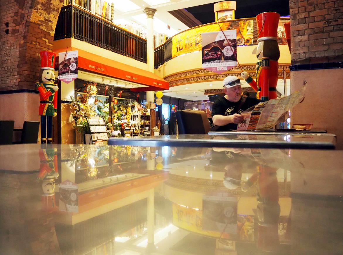 這棟歐陸式的建築吸引很多中外遊客到來參觀,也是一個婚宴的熱門選擇地 這棟歐陸式的建築吸引很多中外遊客到來參觀,也是一個婚宴的熱門選擇地