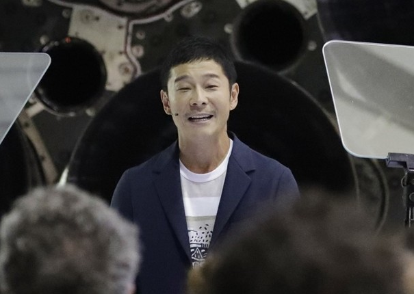 前澤友作將成為全球首名u月球旅客v]美聯社^ 