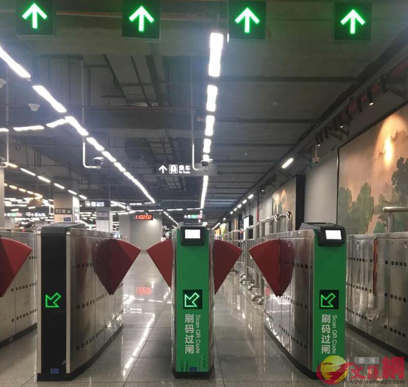 深圳地鐵完成82個車站的閘機改造(記者 郭若溪 攝)