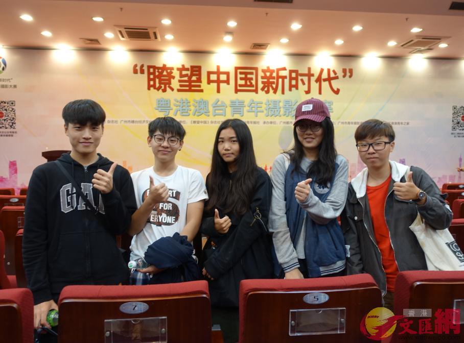 不少台灣學生都期待通過攝影愛好和比賽A結識兩岸四地新朋友C]盧靜怡攝^