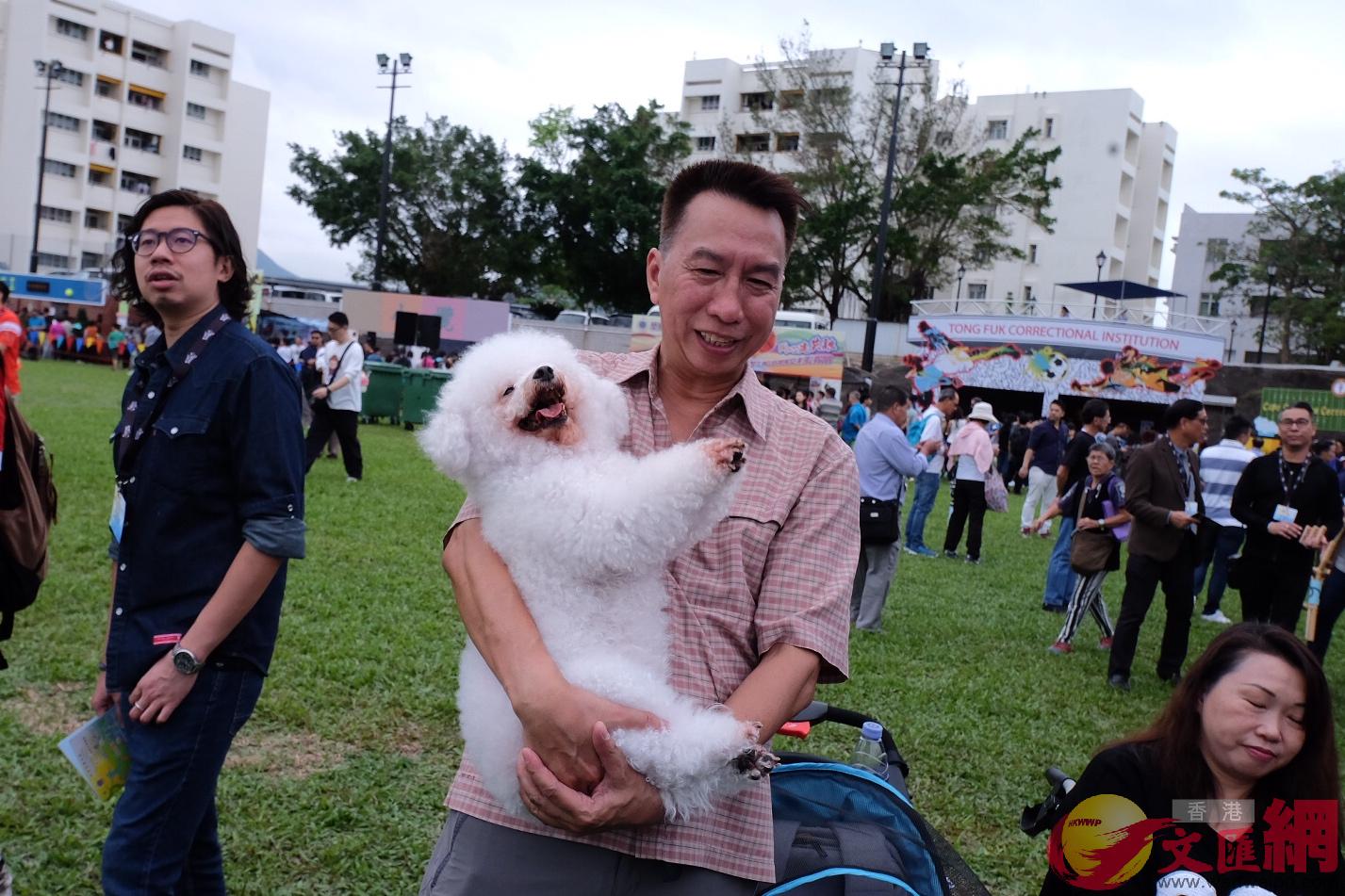 香港市民積極參與此次秋季賣物會C