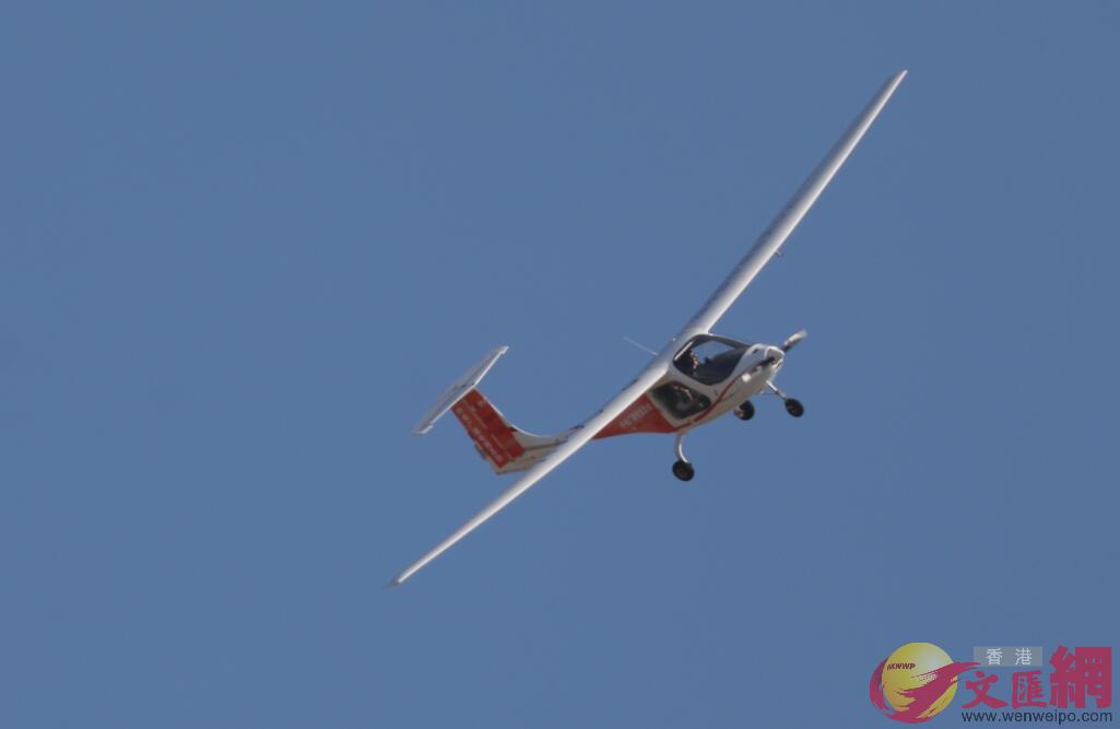鋭翔RX1E 雙座電動飛機(全媒體記者 麥鈞傑 攝)