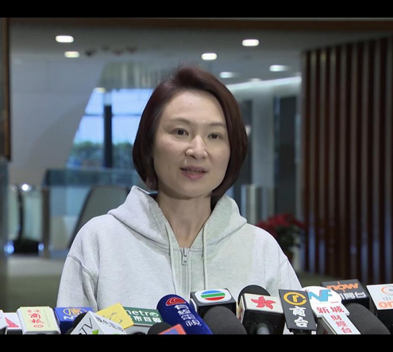 民建聯主席李慧琼表示�A民建聯完全尊重及支持律政司UGL事件上的決定