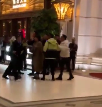澳門酒店鳴槍案3内地男子被移交檢察院C視頻截圖 