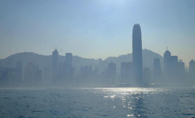 調查顯示A香港經濟正面臨十年來最疲弱開局]文匯報資料圖^