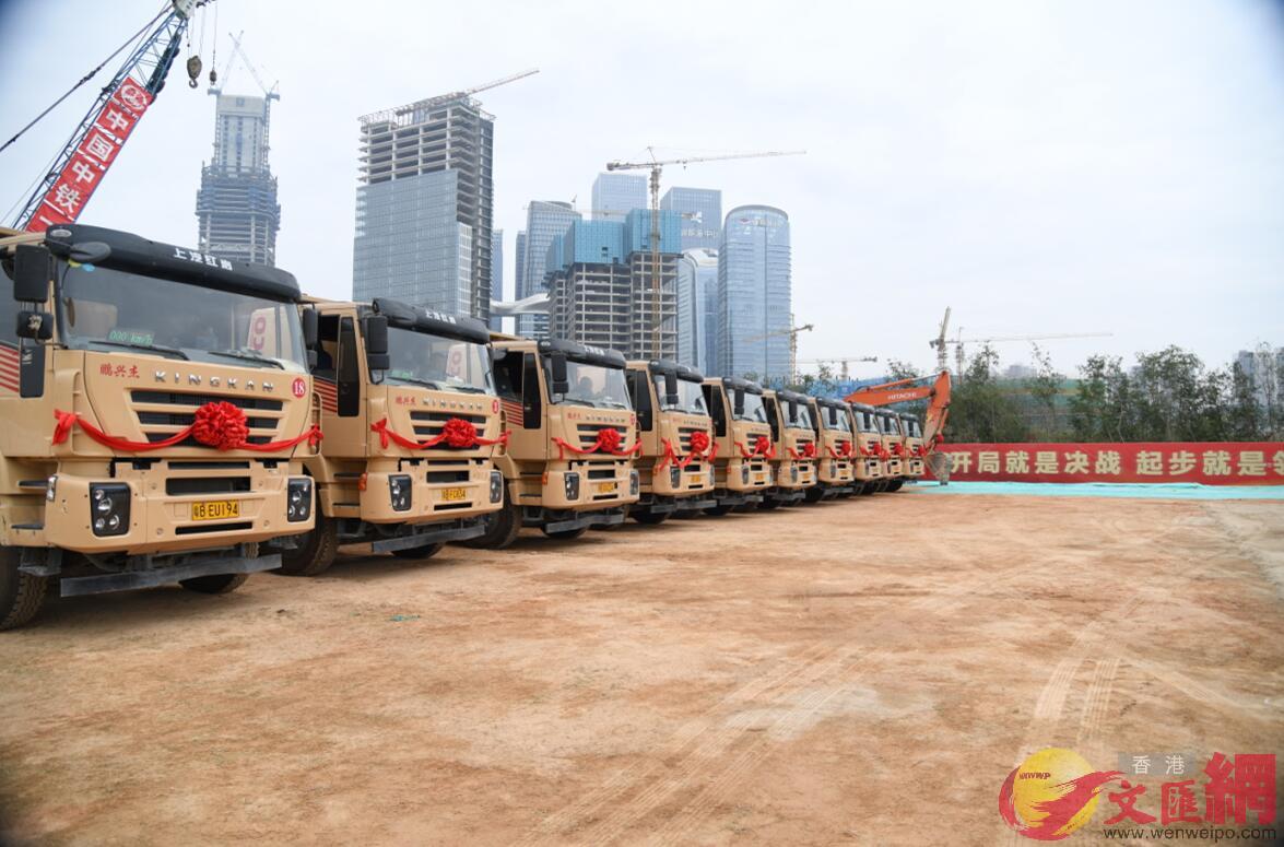 深圳31個粵港澳大灣區建設重大項目集中開工。記者黃仰鵬 攝