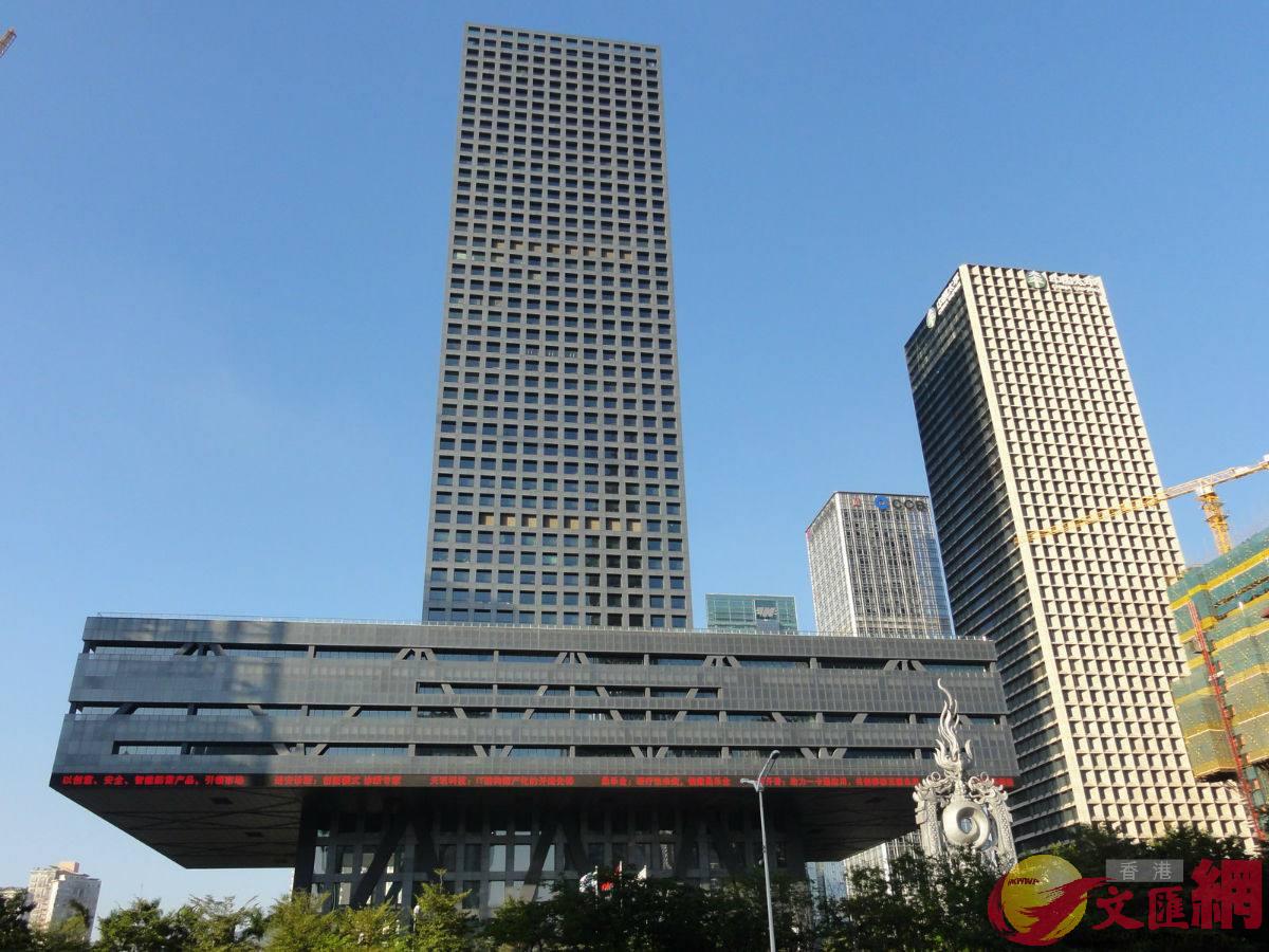 深交所超7成上市企業屬高新技術行業 记者毛麗娟摄