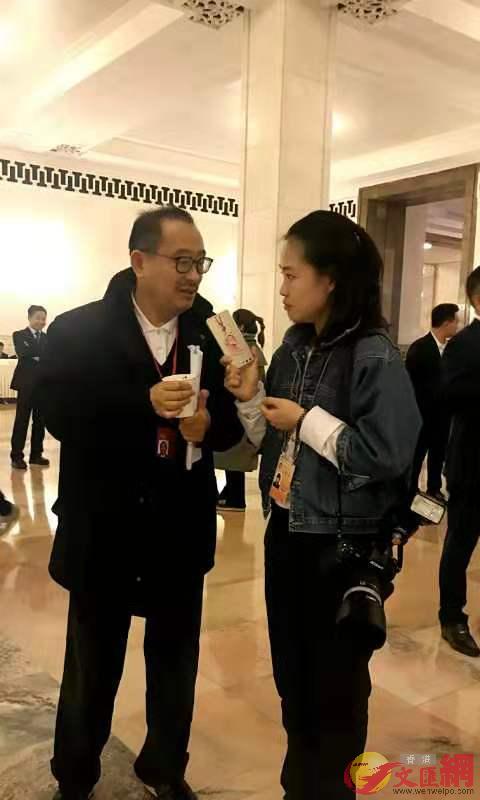 庄紹綏接受記者採訪C凱雷攝
