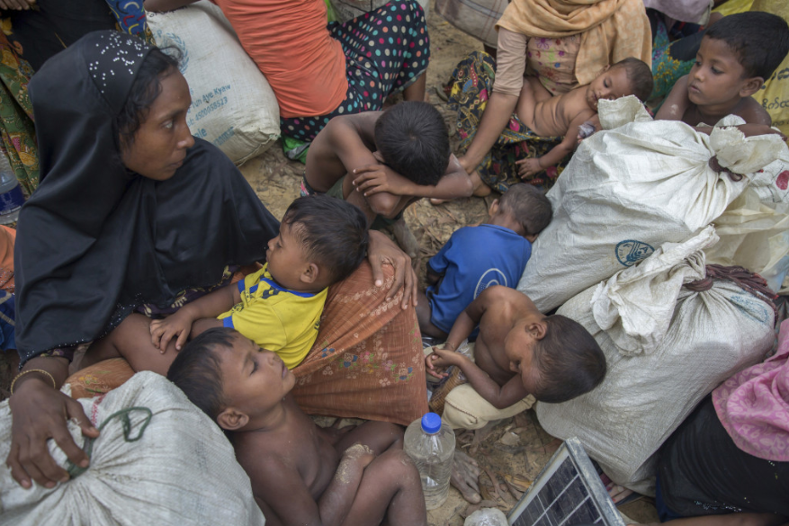 貧困國家人口預期壽命較富裕國家少18歲C圖為流落在外的緬甸羅興亞人(美聯社資料圖)