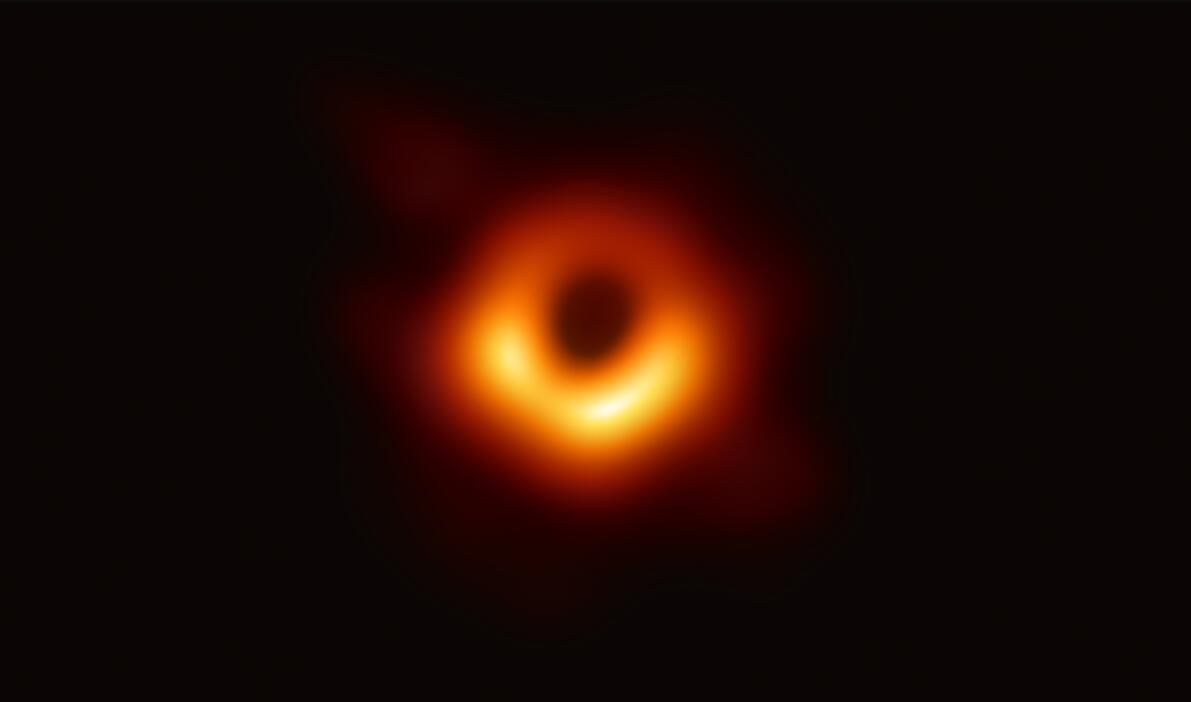 人類史上首張黑洞照片C新華社