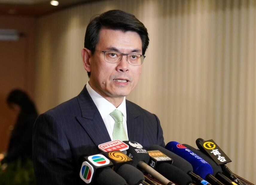 邱騰華表示A香港在項目融資方面擁有較大優勢C