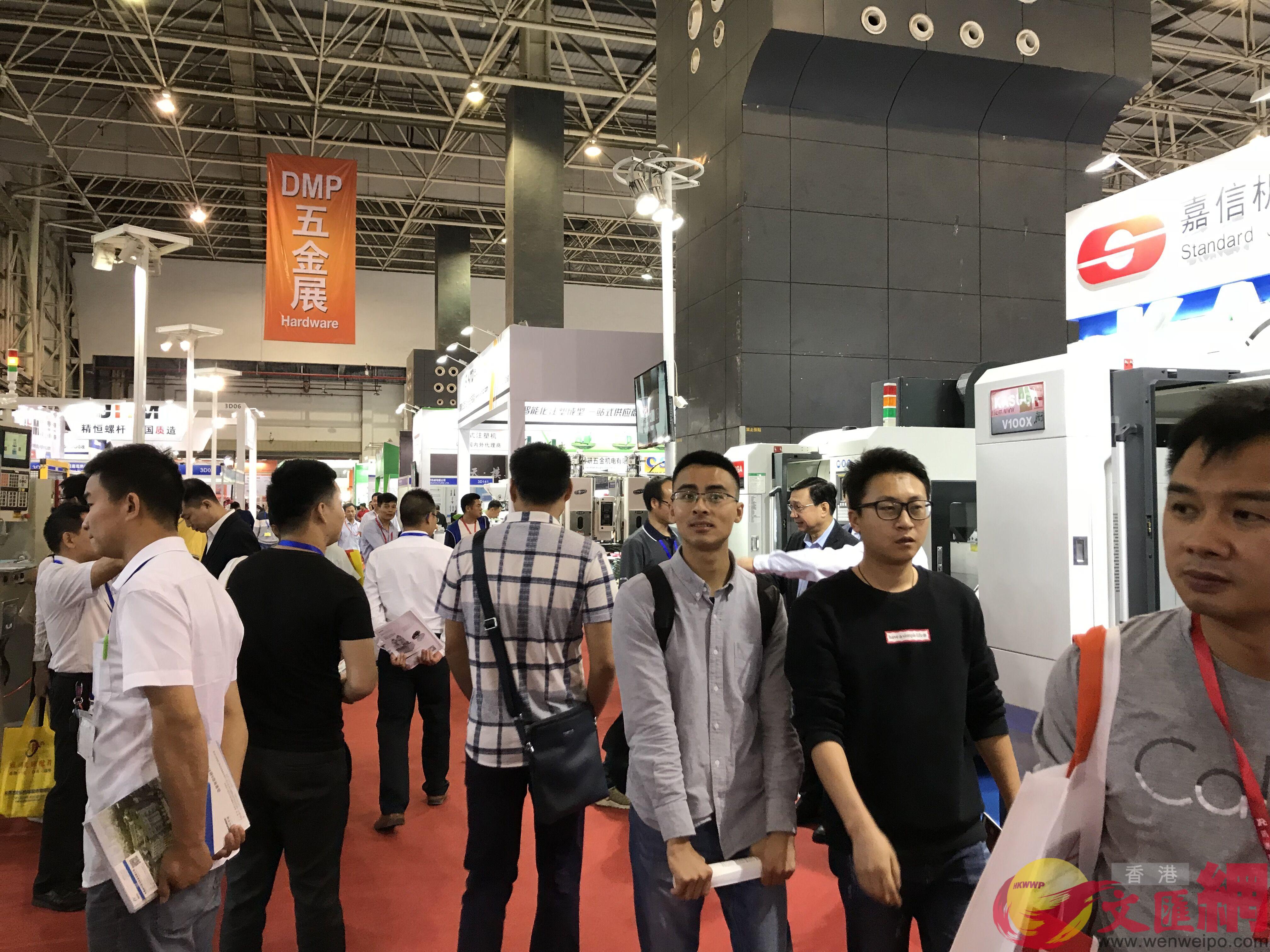 第五屆廣東國際機器人及智能裝備博覽會8日在東莞舉行A圖為展會現場C]盧靜怡攝^