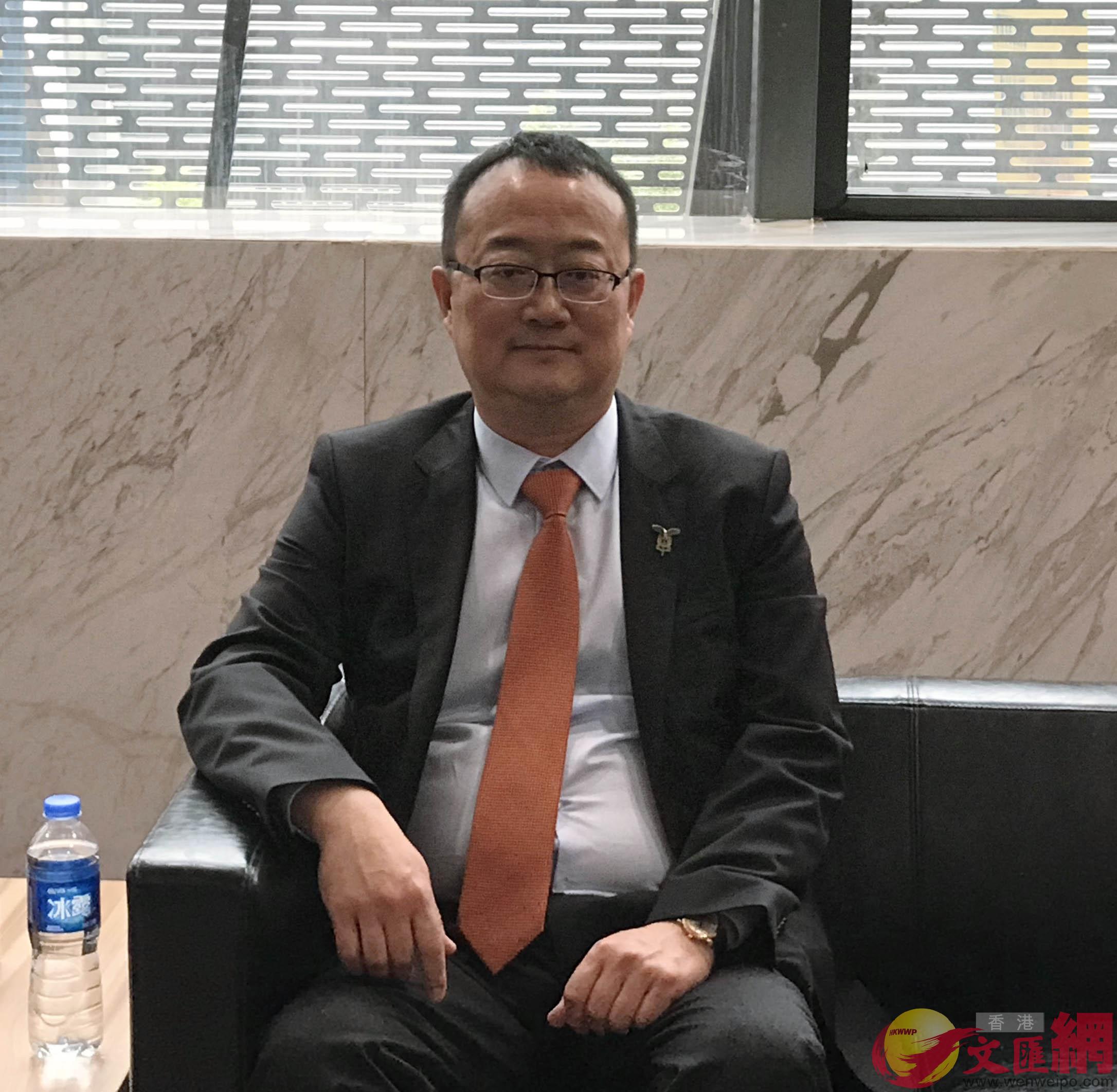 凱斯工程機械中國區總經理陳霖接受記者採訪C記者姚進 攝