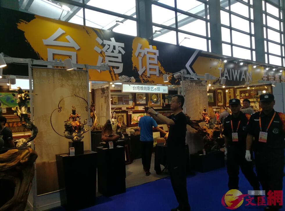 此次亮相深圳文博會的台灣展團有近百家企業(記者 黃仰鵬 攝)