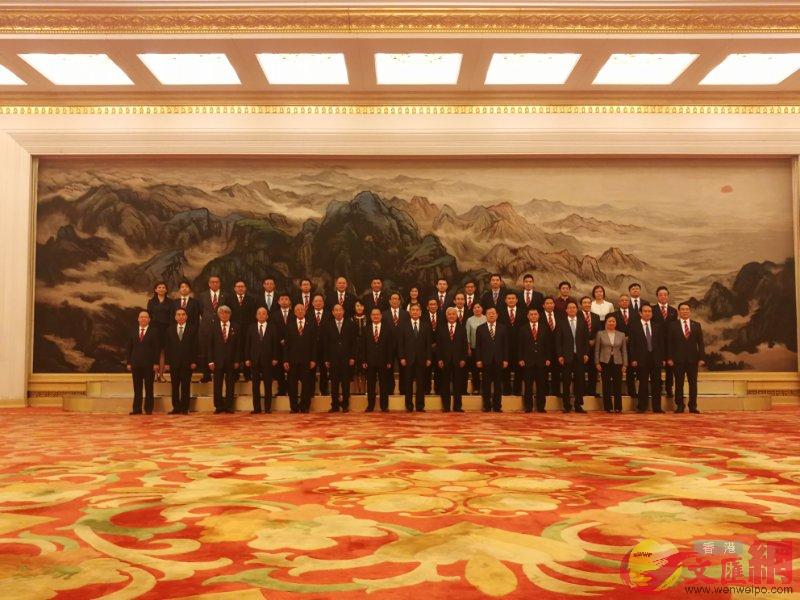 汪洋在京會見香港中華總商會訪京團C北京傳真