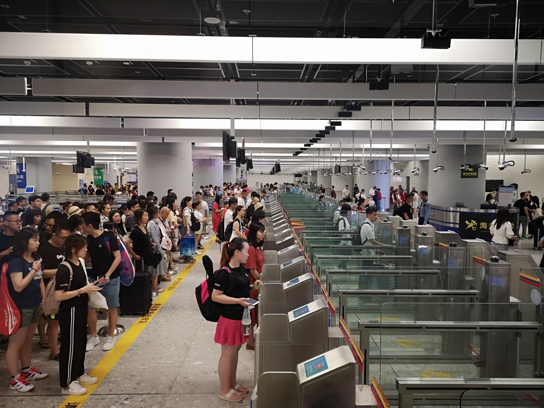 內地與香港西九龍站聯通的高鐵車站將由44個增至58個