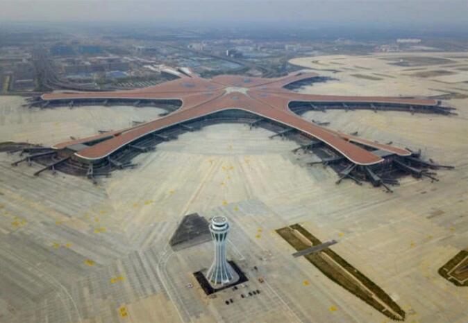 這是6月25日無人機拍攝的北京大興國際機場C新華社