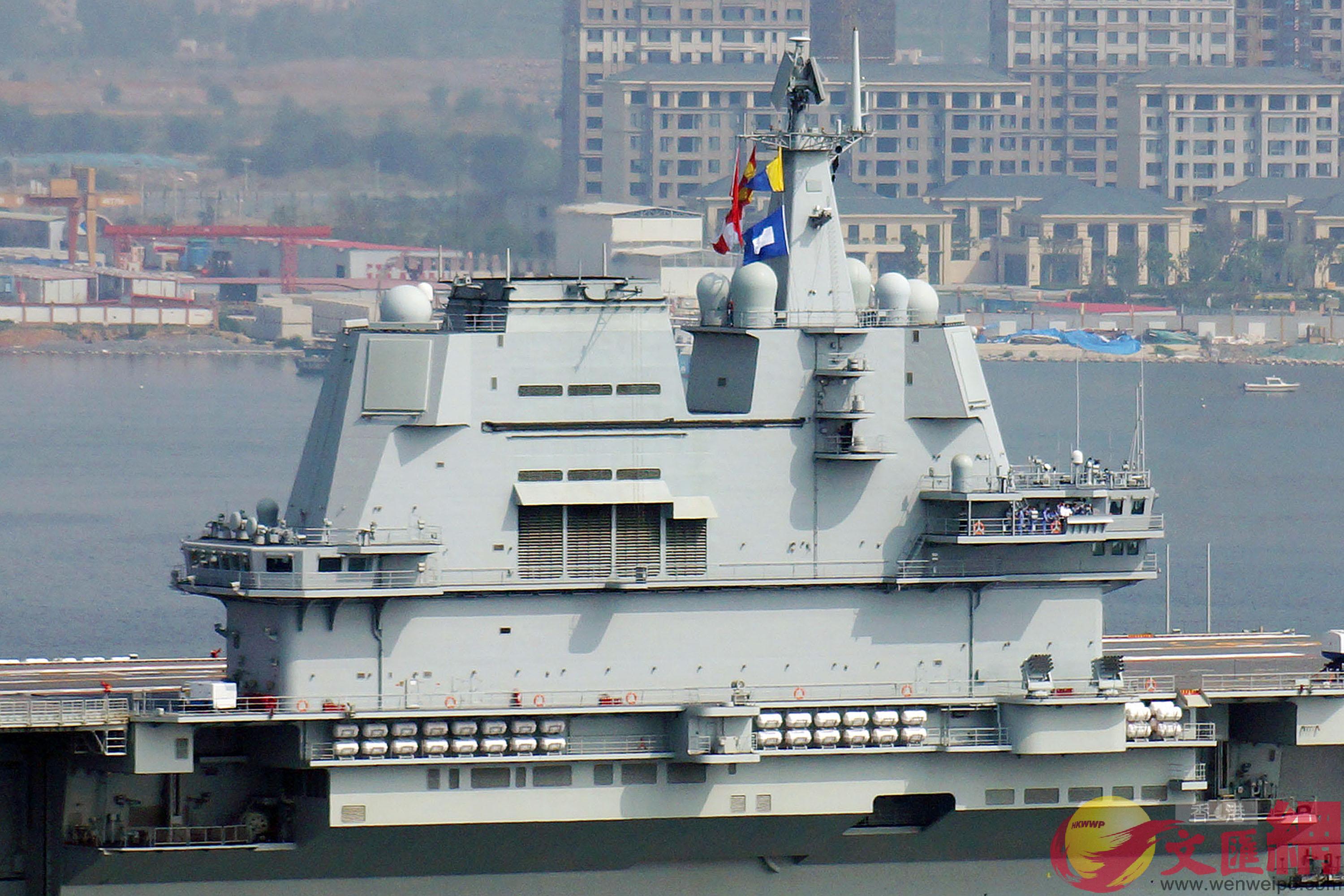 中國首艘國產航母開啟第七次出海試航任務]記者 宋偉 攝^