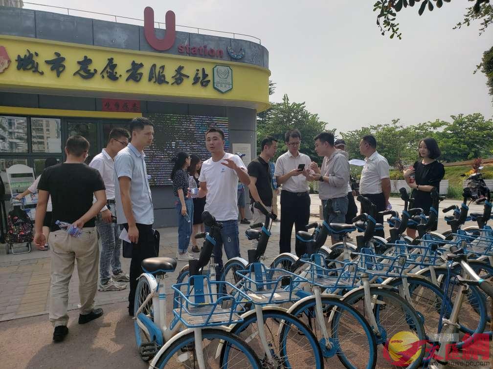 哈囉單車在寶安區松崗街道和燕羅街道試點運營]記者 郭若溪 攝^