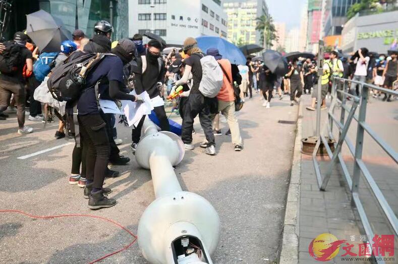創科局表示A智慧燈柱供應商被迫退出A事件打擊香港創科(大公文匯全媒體記者攝)