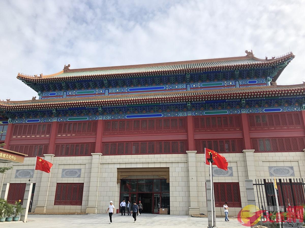 中國紫檀博物館橫琴分館目前整體建築已經落成A內部裝修正加緊完善A擬今年12月中旬開館C]記者 方俊明 攝^