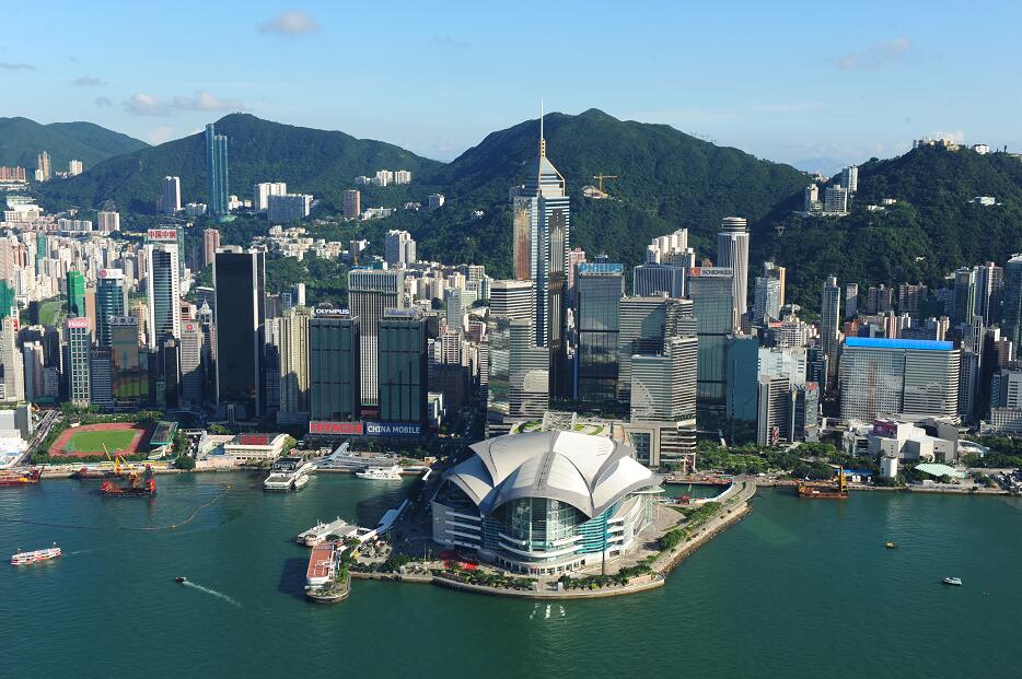 香港綜合競爭力蟬聯中國城市榜首C