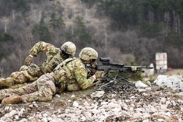 駐歐洲的美陸軍部隊正在參加軍事演習]美國國防部網站^