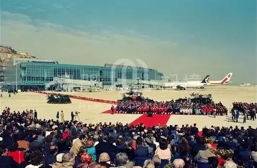 1995年A澳門機場啟用A這是中國第一個填海機場C圖/張耀棠,澳門記憶