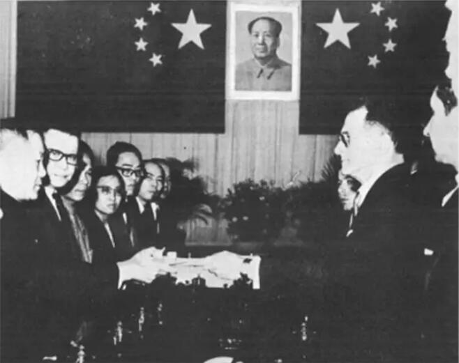 1967年 1月29日A澳都嘉樂比到中華總商會簽署兩份認罪書C