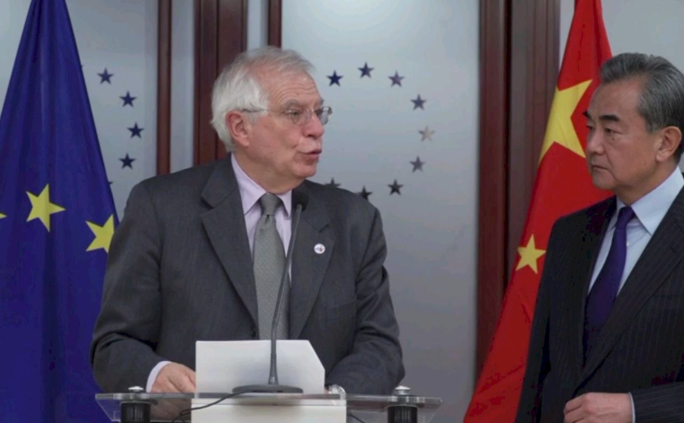 歐盟新任外交和安全政策高級代表波瑞爾與中國外長王毅舉行雙邊會談]央視網圖^