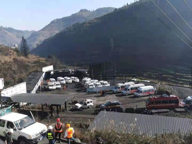 貴州省安龍縣發生煤礦事故致14人死亡2人被困，救援正在進行（新華社）