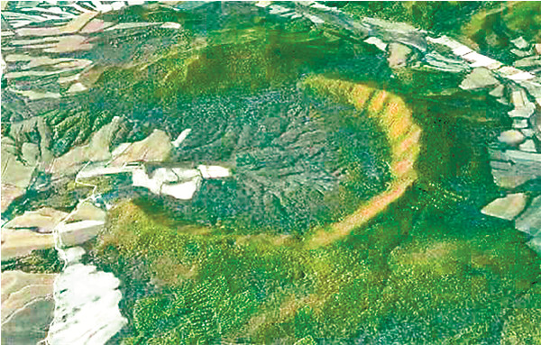 中國科學院廣州地球化學研究所近日公布最新科研成果A在哈爾濱市依蘭縣境內新發現一個隕石坑A這是我國目前為止發現的第二個隕石坑C