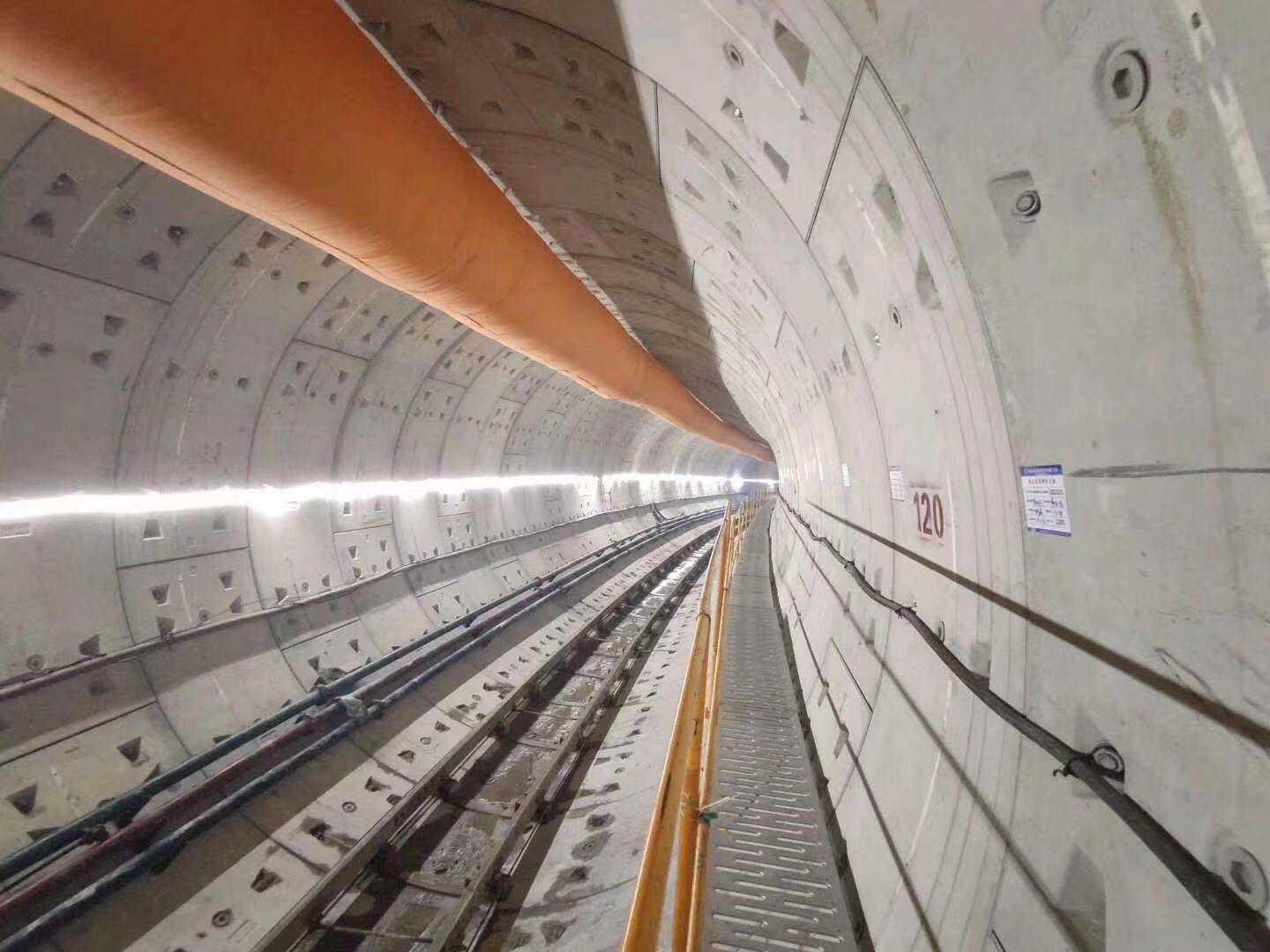 深圳地鐵14號線首個盾構區間貫通