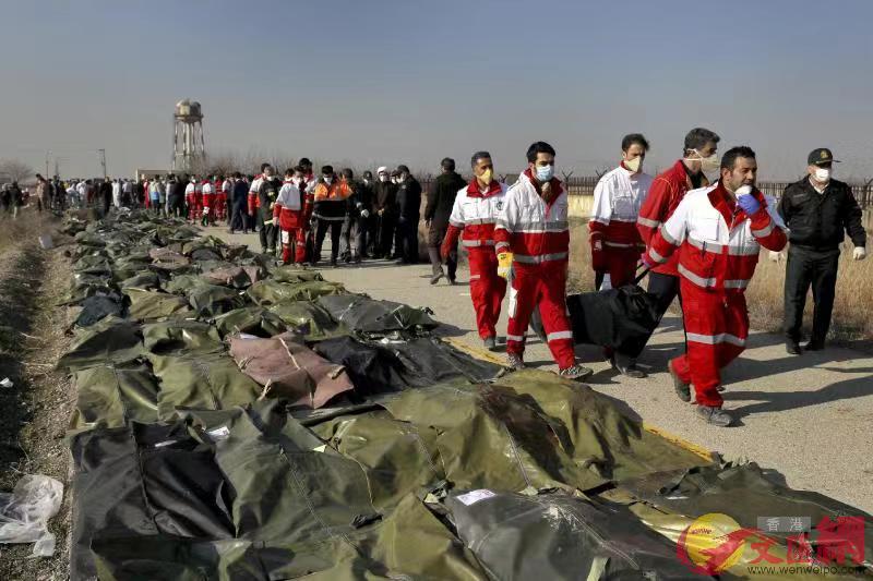 烏克蘭國際航空一架波音737客機A昨晨從伊朗首都德黑蘭起飛後3分鐘墜毀A機上176人全部罹難C]美聯社資料圖^