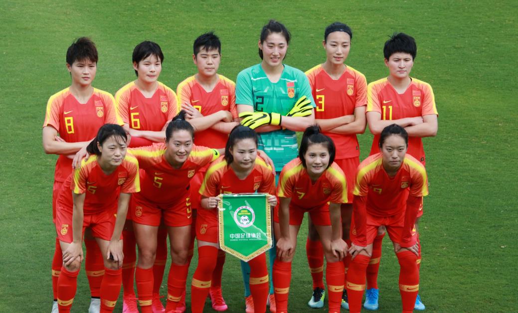 圖為比賽前中國女足隊員合影。（資料圖：中新社）