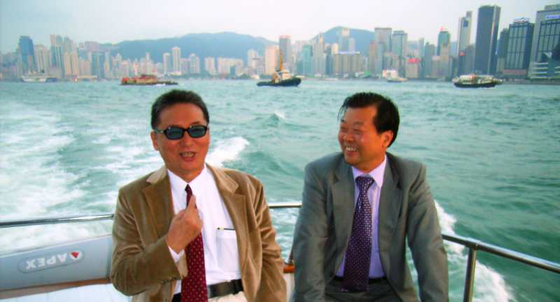 2005年9月30日A筆者和台灣著名作家李敖坐遊艇去珍寶海鮮舫C