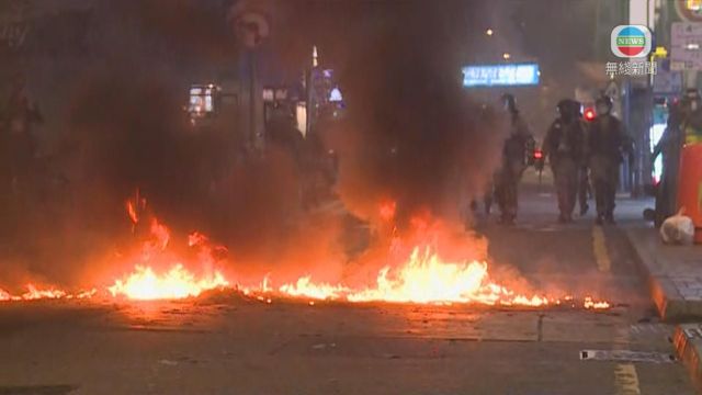 旺角山東街今晚有人縱火(電視截圖)
