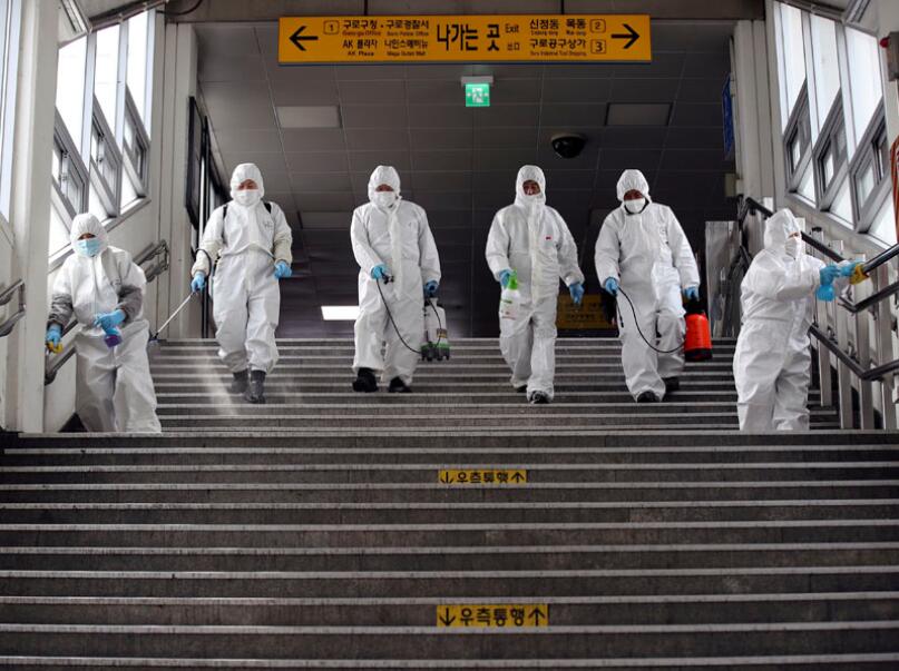 韓國當局加強在首爾等地機構消毒工作C(美聯社)