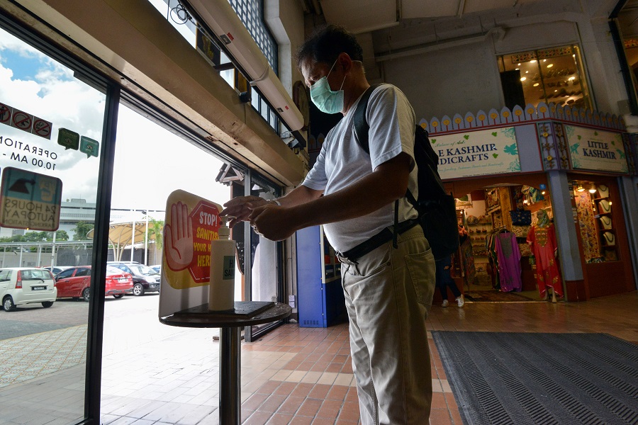 馬來西亞首相慕尤丁當地時間16日宣佈A為遏止新型冠狀病毒肺炎疫情擴散A由3月18日至31日將全面限制國民活動]新華社^