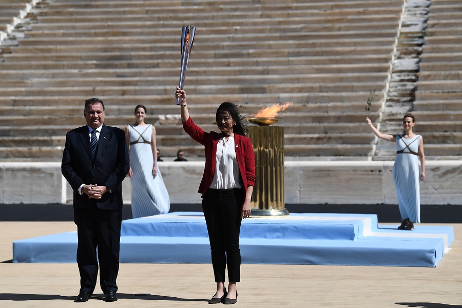 3月19日東京奧運會聖火交接儀式在雅典舉行（新華社）