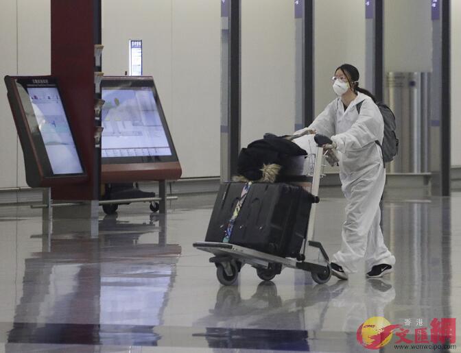 香港機場今起停止一切轉機服務(香港文匯報)