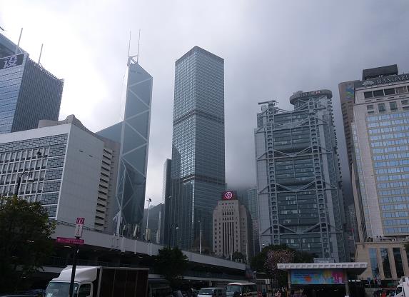 香港3月經濟形勢持續惡化]大公報資料圖片^