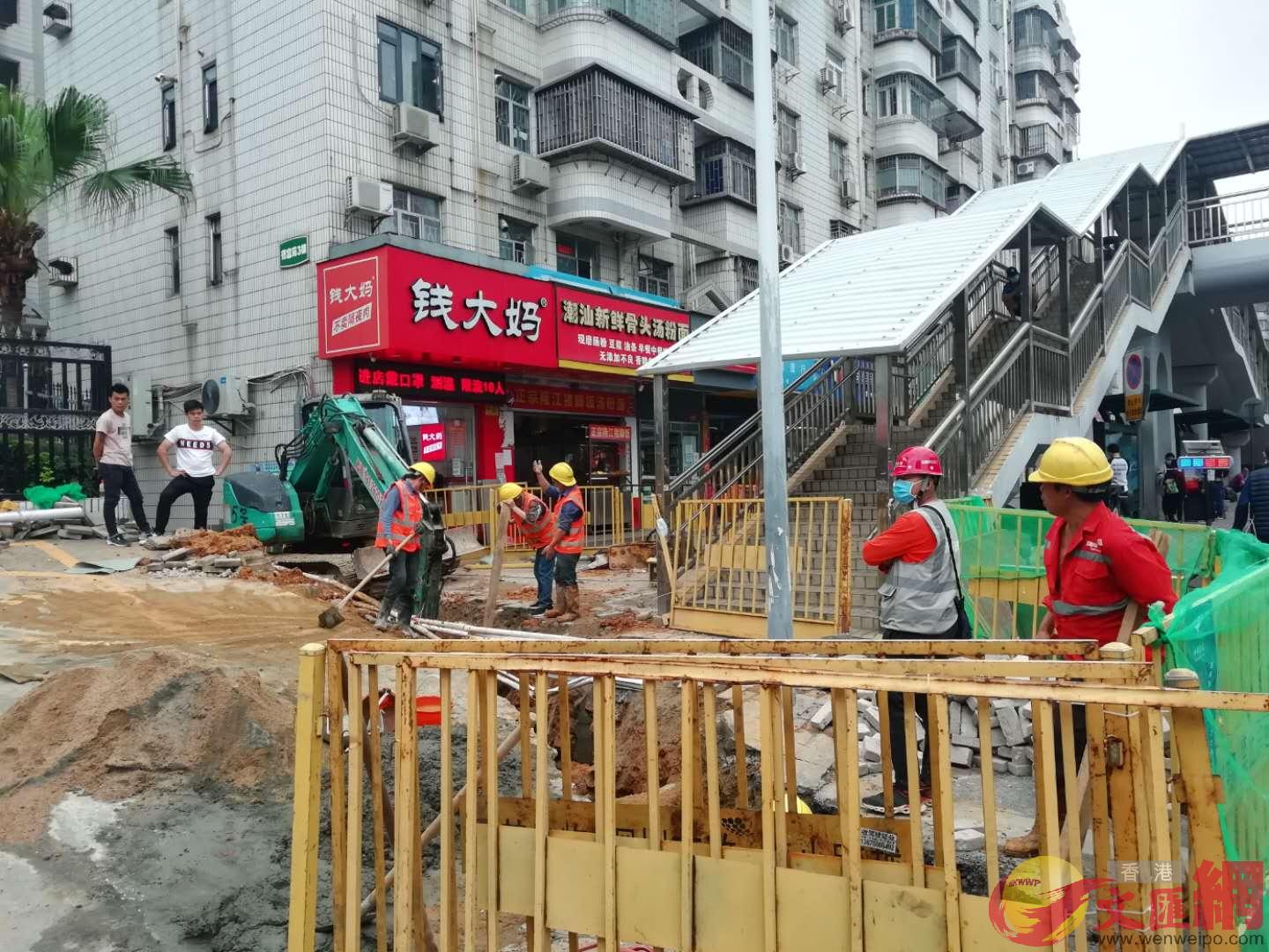 龍崗一市政工程在加緊建設中 記者 李昌鴻 攝